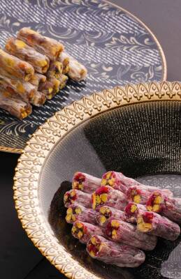 Antep Fıstıklı Narlı Fitil Lokum | 1.000 gr - 4